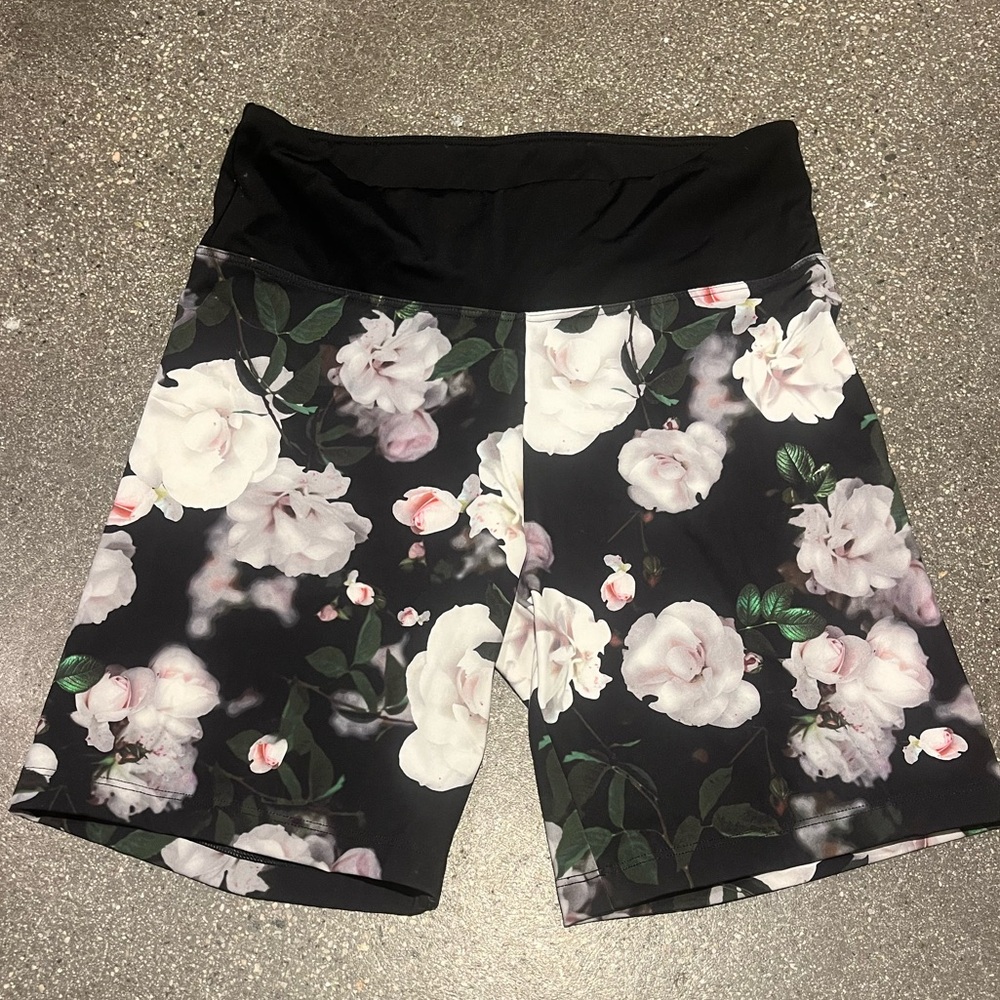 VS Sport Floral Bike Shorts
